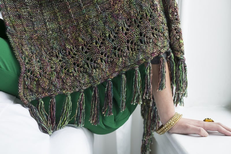 Malabrigo Book 17 - Ponchos & Familia
